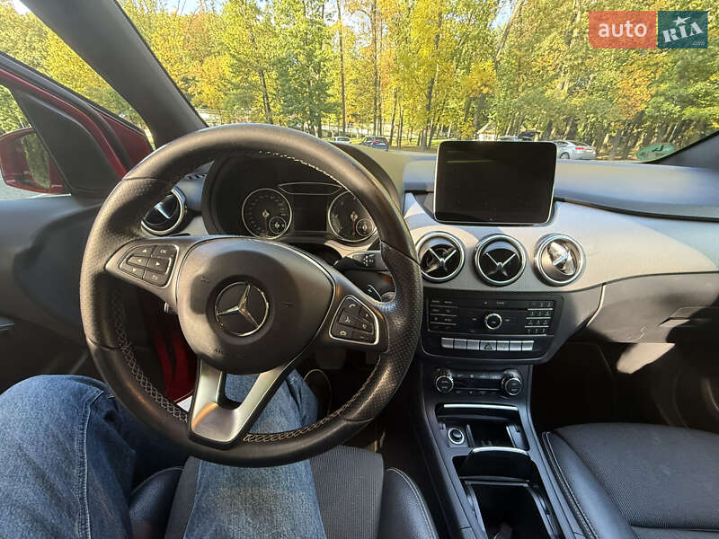 Хэтчбек Mercedes-Benz B-Class 2018 в Львове