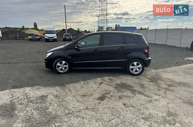 Хэтчбек Mercedes-Benz B-Class 2010 в 