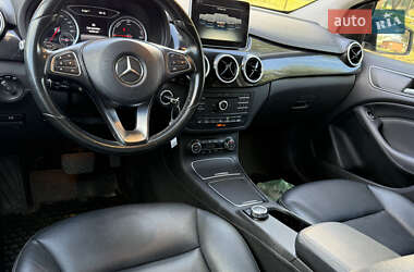 Хэтчбек Mercedes-Benz B-Class 2015 в 