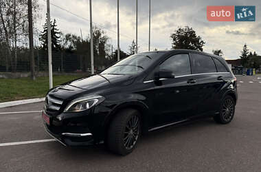 Хэтчбек Mercedes-Benz B-Class 2015 в 