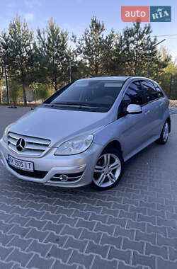 Хэтчбек Mercedes-Benz B-Class 2008 в 