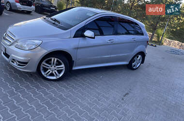 Хэтчбек Mercedes-Benz B-Class 2008 в 