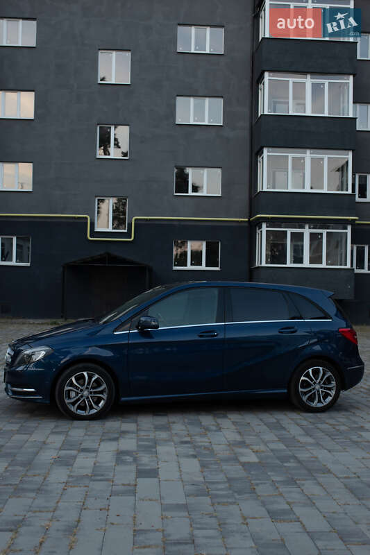 Хэтчбек Mercedes-Benz B-Class 2013 в Ахтырке фото 4 Хэтчбек Mercedes-Benz B-Class 2013 в Ахтырке