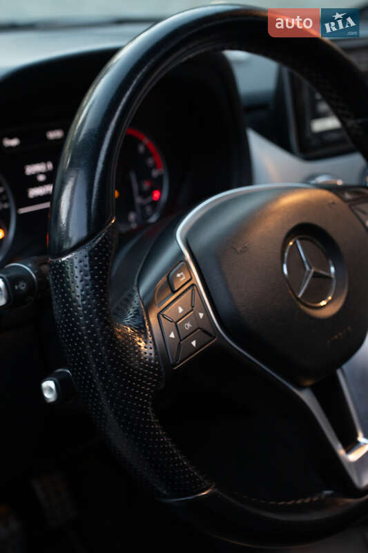 Хэтчбек Mercedes-Benz B-Class 2013 в Ахтырке фото 13 Хэтчбек Mercedes-Benz B-Class 2013 в Ахтырке