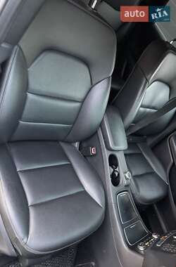 Хэтчбек Mercedes-Benz B-Class 2015 в 