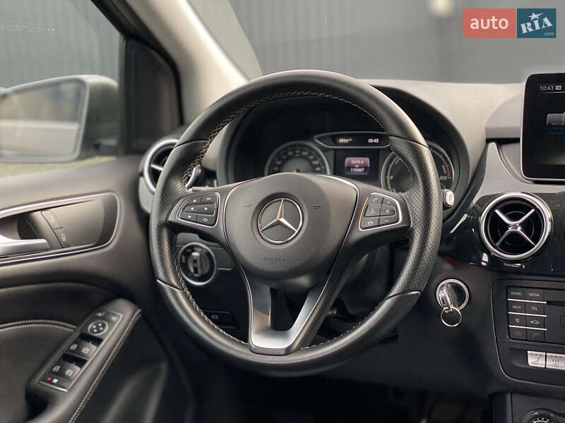 Хэтчбек Mercedes-Benz B-Class 2016 в Луцке