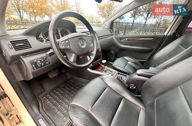 Хэтчбек Mercedes-Benz B-Class 2010 в 