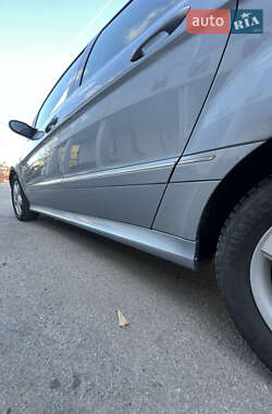 Хэтчбек Mercedes-Benz B-Class 2005 в 
