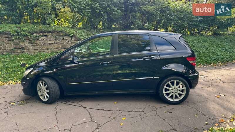 Хэтчбек Mercedes-Benz B-Class 2007 в Остроге