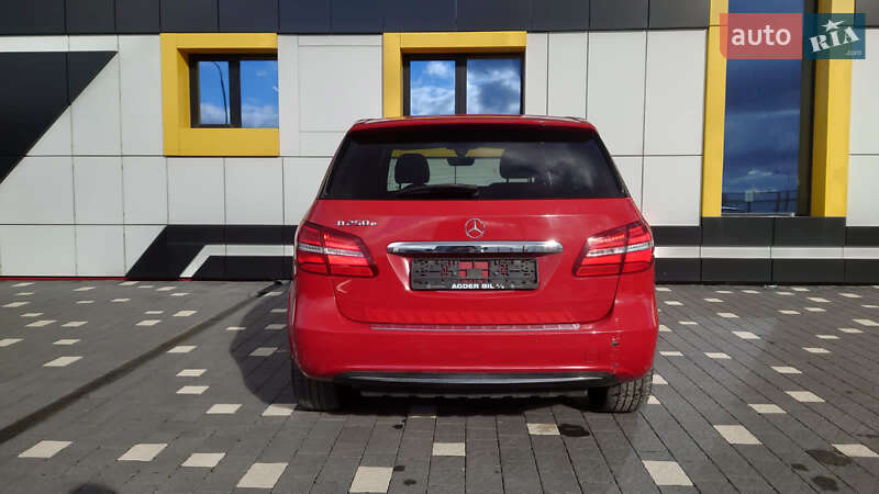 Хетчбек Mercedes-Benz B-Class 2016 в Тернополі фото 4 Хетчбек Mercedes-Benz B-Class 2016 в Тернополі