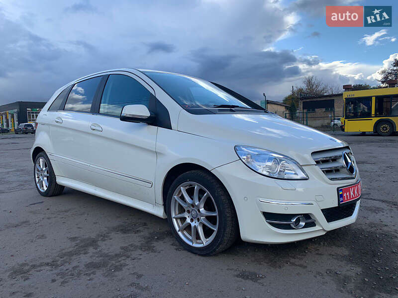 Хетчбек Mercedes-Benz B-Class 2010 в Києві