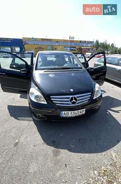 Хэтчбек Mercedes-Benz B-Class 2005 в 
