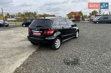 Хетчбек Mercedes-Benz B-Class 2009 в 