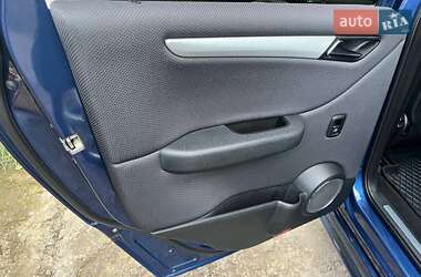 Хэтчбек Mercedes-Benz B-Class 2008 в 