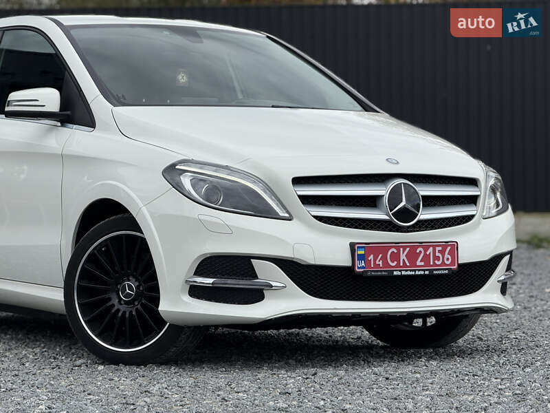 Хэтчбек Mercedes-Benz B-Class 2016 в Дрогобыче