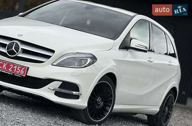 Хэтчбек Mercedes-Benz B-Class 2016 в 