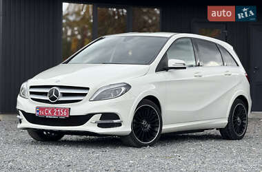 Хэтчбек Mercedes-Benz B-Class 2016 в 