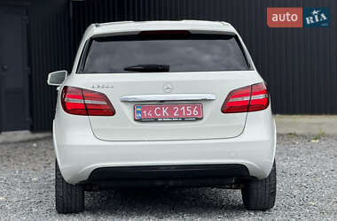 Хэтчбек Mercedes-Benz B-Class 2016 в 