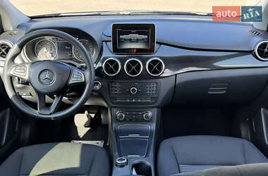 Хэтчбек Mercedes-Benz B-Class 2015 в 
