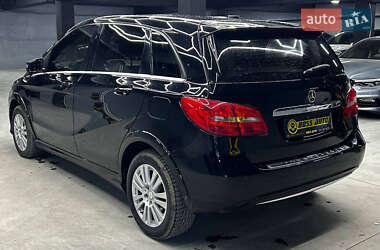 Хетчбек Mercedes-Benz B-Class 2014 в 