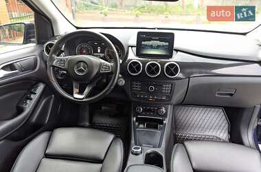 Хетчбек Mercedes-Benz B-Class 2017 в 