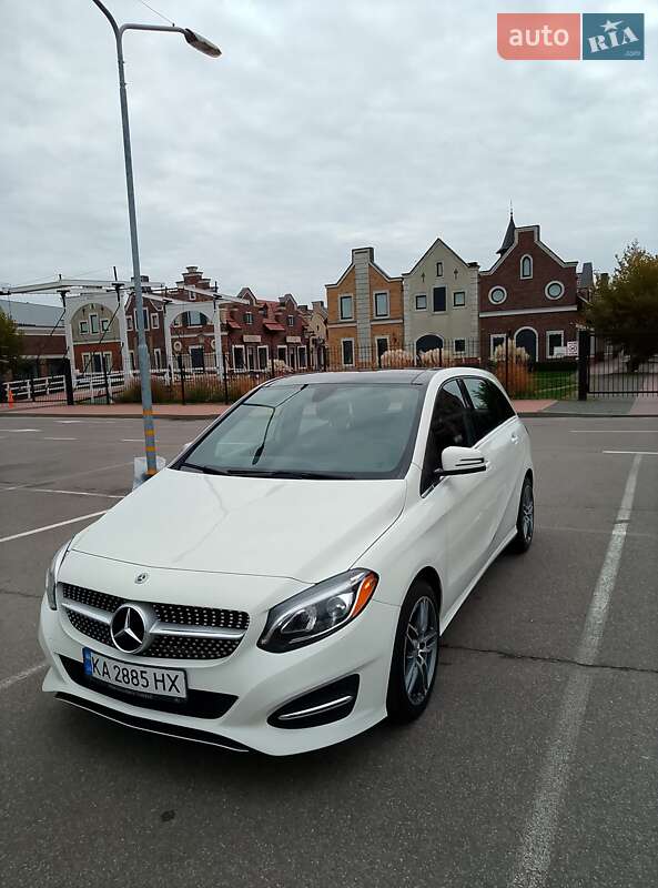 Хэтчбек Mercedes-Benz B-Class 2018 в Киеве