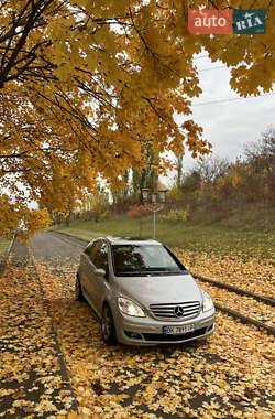 Хэтчбек Mercedes-Benz B-Class 2006 в 
