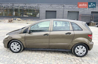 Хэтчбек Mercedes-Benz B-Class 2006 в 