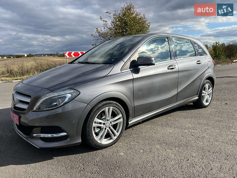 Хэтчбек Mercedes-Benz B-Class 2015 в Нововолынске