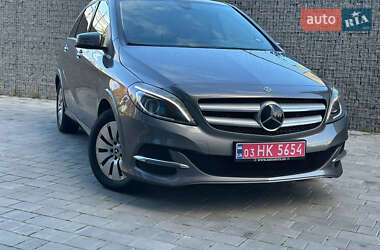 Хетчбек Mercedes-Benz B-Class 2017 в 