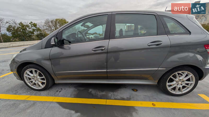 Хэтчбек Mercedes-Benz B-Class 2008 в Тернополе фото 12 Хэтчбек Mercedes-Benz B-Class 2008 в Тернополе