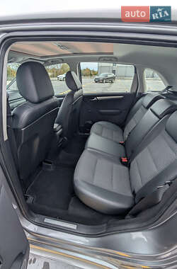 Хетчбек Mercedes-Benz B-Class 2008 в  фото 32 Хетчбек Mercedes-Benz B-Class 2008 в