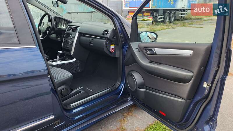 Хетчбек Mercedes-Benz B-Class 2006 в Вінниці фото 25 Хетчбек Mercedes-Benz B-Class 2006 в Вінниці