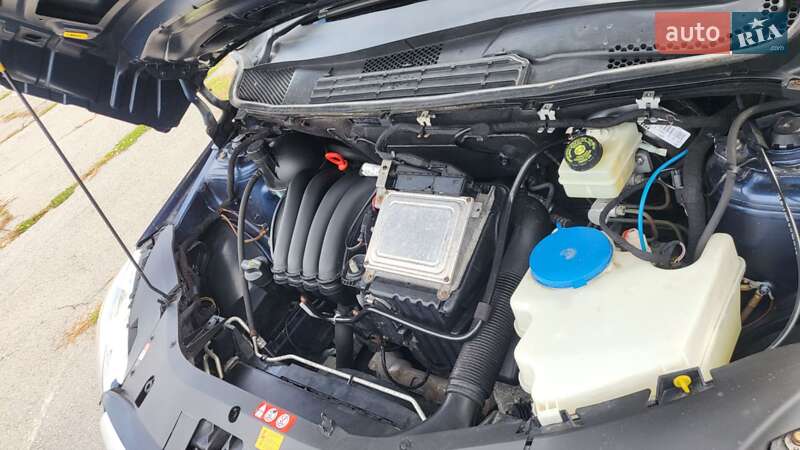 Хетчбек Mercedes-Benz B-Class 2006 в Вінниці фото 35 Хетчбек Mercedes-Benz B-Class 2006 в Вінниці