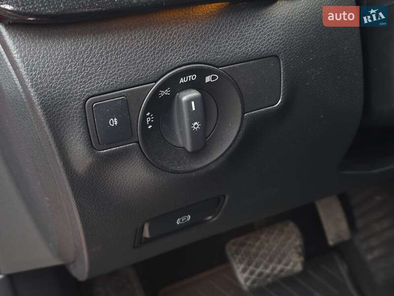 Хетчбек Mercedes-Benz B-Class 2017 в Тернополі