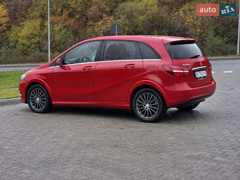 Хетчбек Mercedes-Benz B-Class 2017 в Тернополі