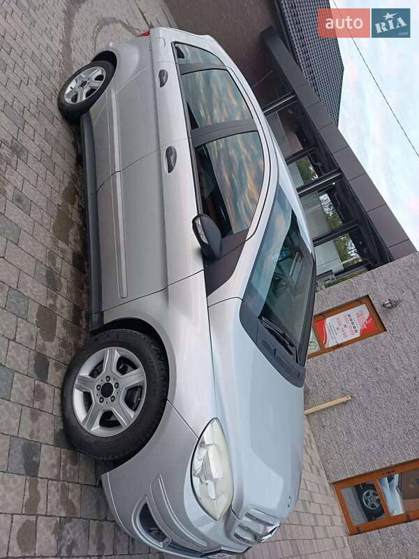 Хэтчбек Mercedes-Benz B-Class 2007 в Ровно фото 6 Хэтчбек Mercedes-Benz B-Class 2007 в Ровно