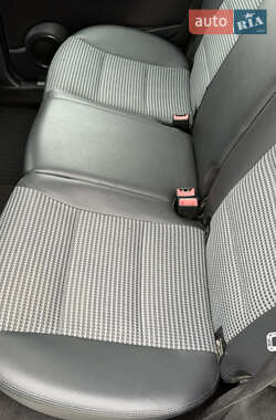 Хетчбек Mercedes-Benz B-Class 2006 в  фото 11 Хетчбек Mercedes-Benz B-Class 2006 в