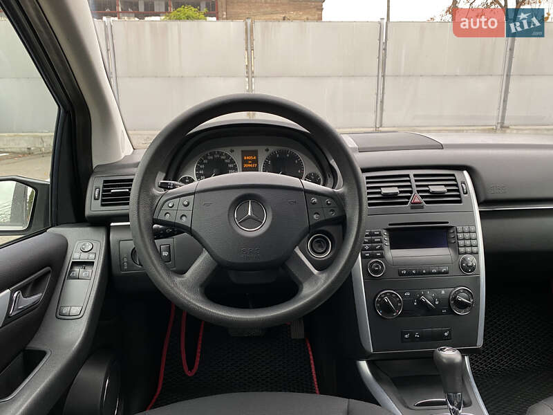 Хэтчбек Mercedes-Benz B-Class 2006 в Киеве фото 40 Хэтчбек Mercedes-Benz B-Class 2006 в Киеве