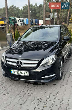 Хэтчбек Mercedes-Benz B-Class 2016 в Маневичах