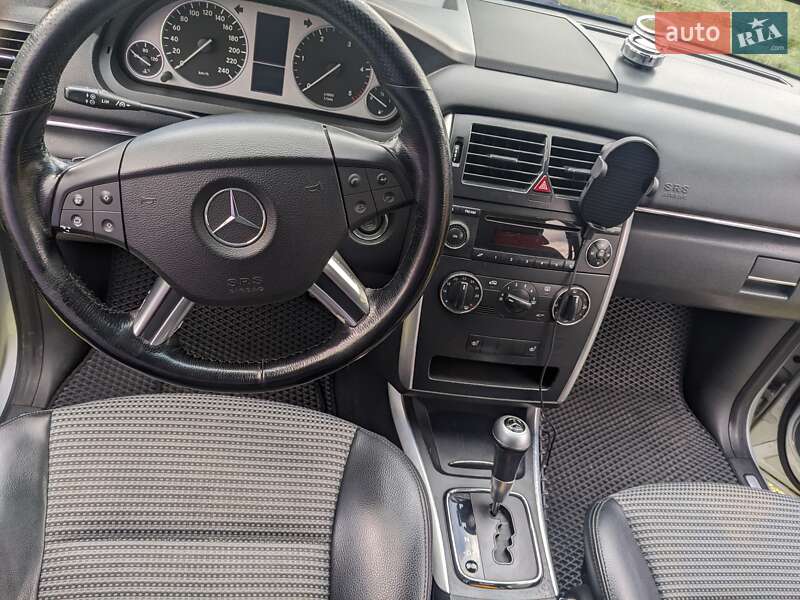 Хетчбек Mercedes-Benz B-Class 2005 в Маневичах