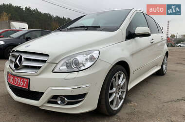 Хэтчбек Mercedes-Benz B-Class 2010 в Киеве