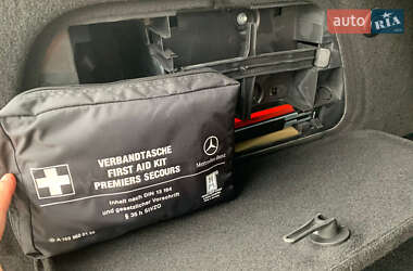 Хэтчбек Mercedes-Benz B-Class 2010 в 