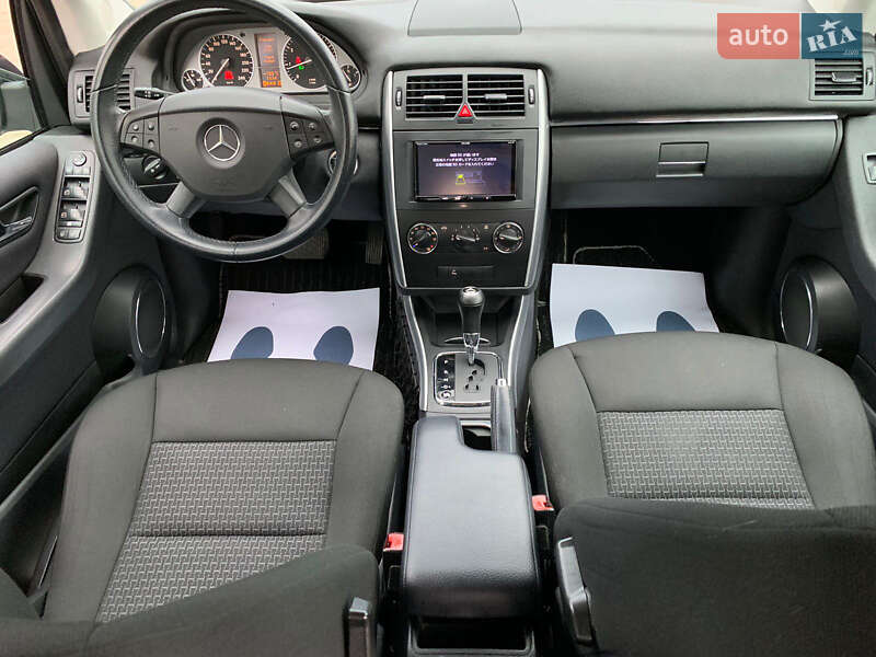 Хетчбек Mercedes-Benz B-Class 2010 в Києві фото 23 Хетчбек Mercedes-Benz B-Class 2010 в Києві