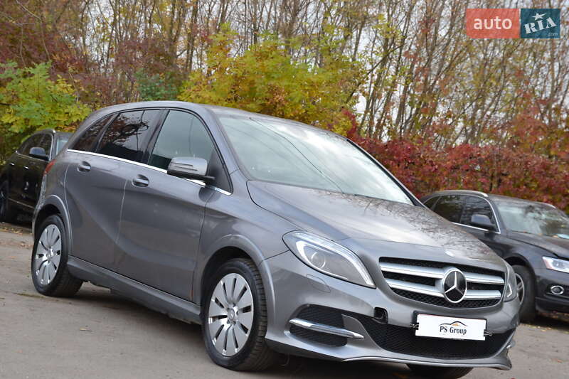 Хэтчбек Mercedes-Benz B-Class 2015 в Луцке