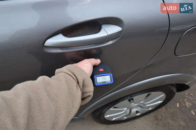 Хэтчбек Mercedes-Benz B-Class 2015 в Луцке