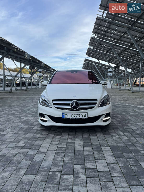 Хэтчбек Mercedes-Benz B-Class 2015 в Львове фото 2 Хэтчбек Mercedes-Benz B-Class 2015 в Львове