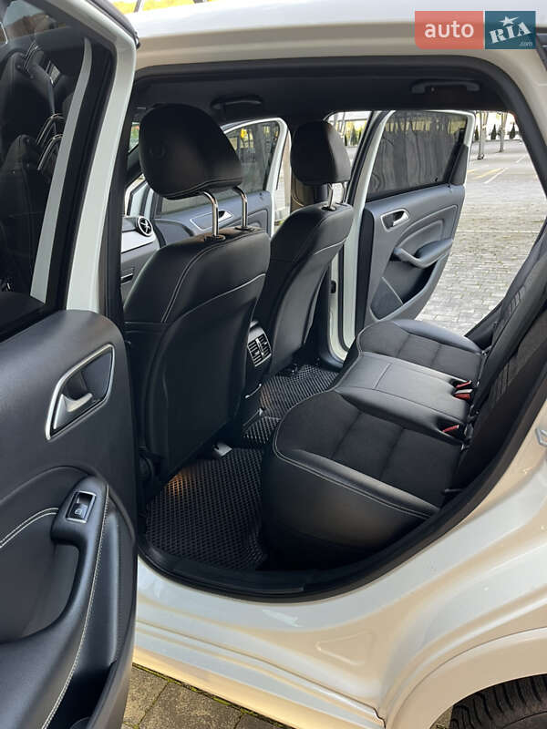 Хэтчбек Mercedes-Benz B-Class 2015 в Львове фото 14 Хэтчбек Mercedes-Benz B-Class 2015 в Львове