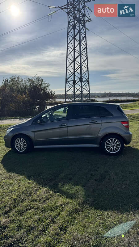 Хетчбек Mercedes-Benz B-Class 2007 в Великодолинському фото 4 Хетчбек Mercedes-Benz B-Class 2007 в Великодолинському