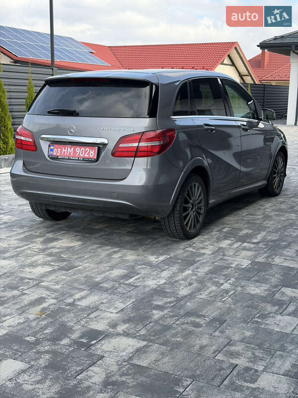 Хэтчбек Mercedes-Benz B-Class 2015 в Ковеле фото 6 Хэтчбек Mercedes-Benz B-Class 2015 в Ковеле